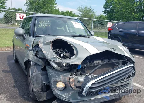 2019 Mini Hardtop Cooper из США, поврежденный, VIN WMWXP5C53K2H97589